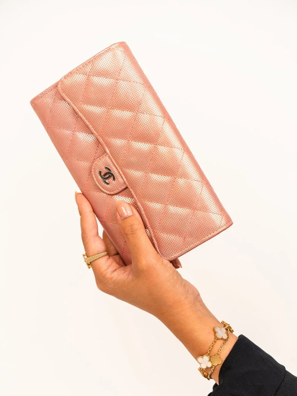 🩷CHANEL Authentic Metallic Calfskin Quilted Pixel Effect Large Flap Wallet🩷